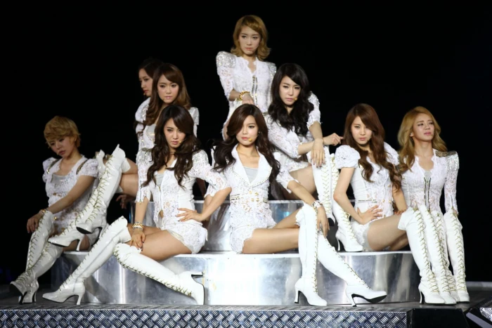 Asian Girls Generation Hands On Hips korean model Musicians 2k