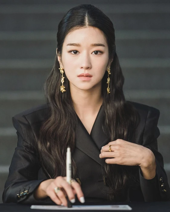 Seo Yeji s jaw dropping wardrobe HD phone wallpaper actress korean idol
