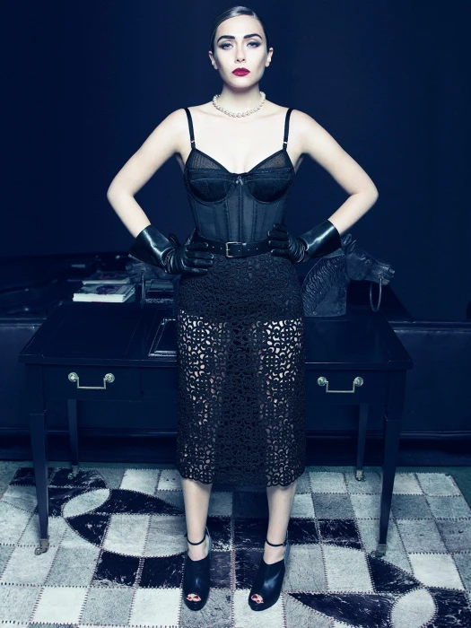 Vogue Italia celebrity actress hollywood elizabeth olsen