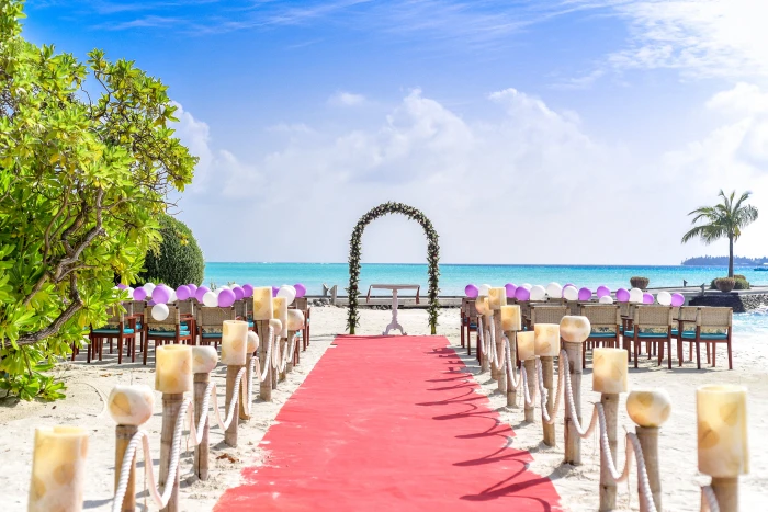 balloons beach wedding chairs decorations destination 2k