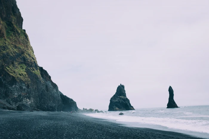 iceland reynisfjara black sand beach nature ocean landscape 2k 4k 5k