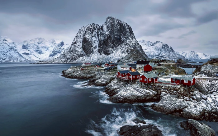 Lofoten Archipelago In Nordland County Norway Is Known For Its Distinctive Scenery With Dramatic Mountains And Peaks Seas Bays Beaches Untouched Member Landscape Wallpaper Hd 2k 4k