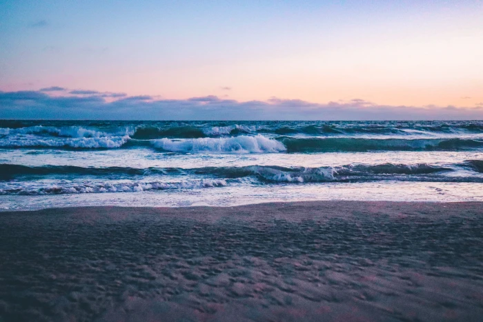 landscape photography of body water ocean beach los angeles 2k 4k 5k