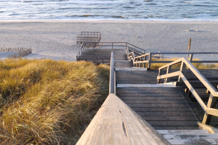balcony beside beach north sea sylt sand wood weather dunes 2k 4k 5k