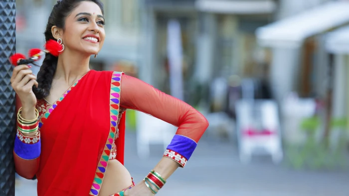 photo Regina Cassandra bollywood adult women one person 2k 4k 5k 8k