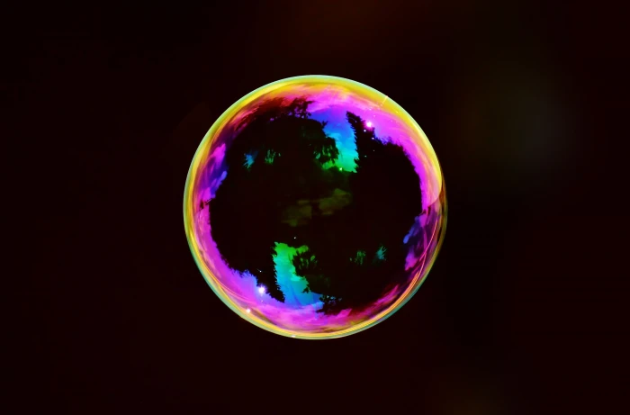Iridescent Soap Bubble Aero Macro Black Colors Closeup Reflected 2k