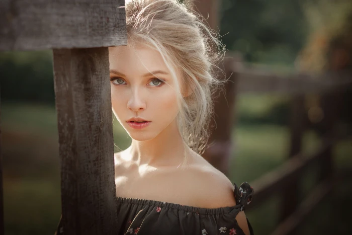 blonde women outdoors face bare shoulders Alice Tarasenko 2k