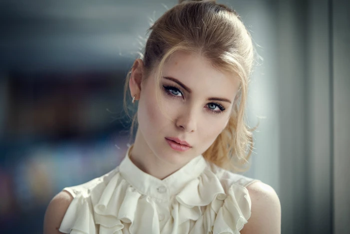 blue eyes blonde portrait Irina Popova bokeh model face 2k