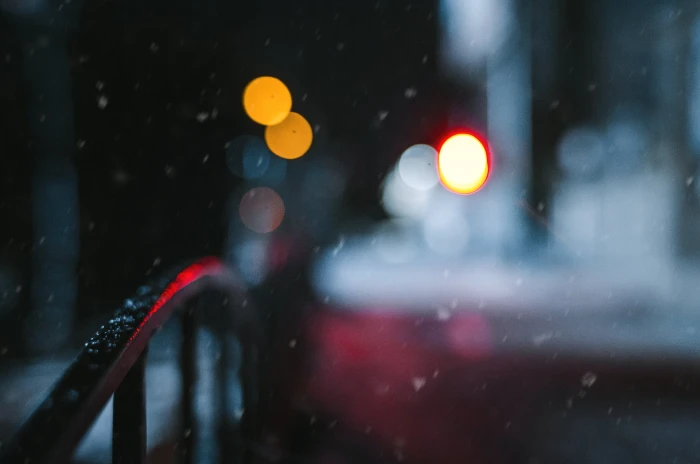 bokeh lights night cityscape illuminated wet no people street 2k