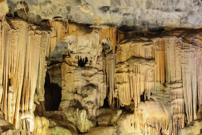 south africa cango caves stalagmites stalactites underground 2k 4k