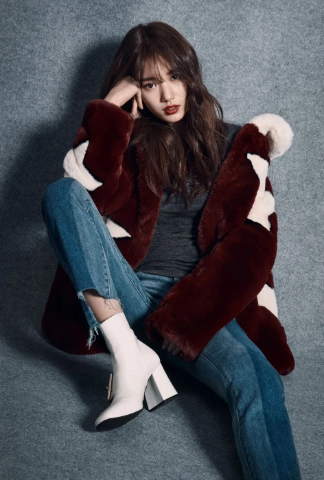 Suzy korean actress idol wallpaper 2k