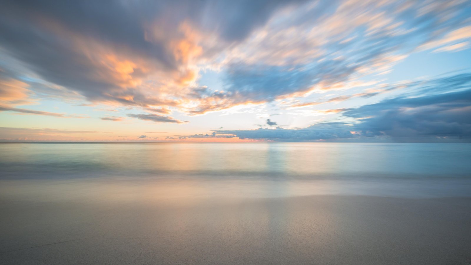 Silent Beach 14 2k