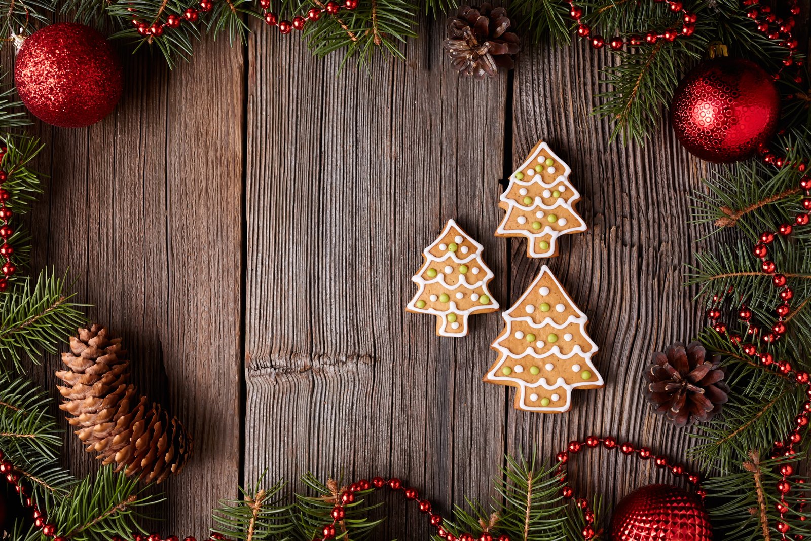 three Gingerbread trees New Year cookies Christmas cakes 2k 4k 5k