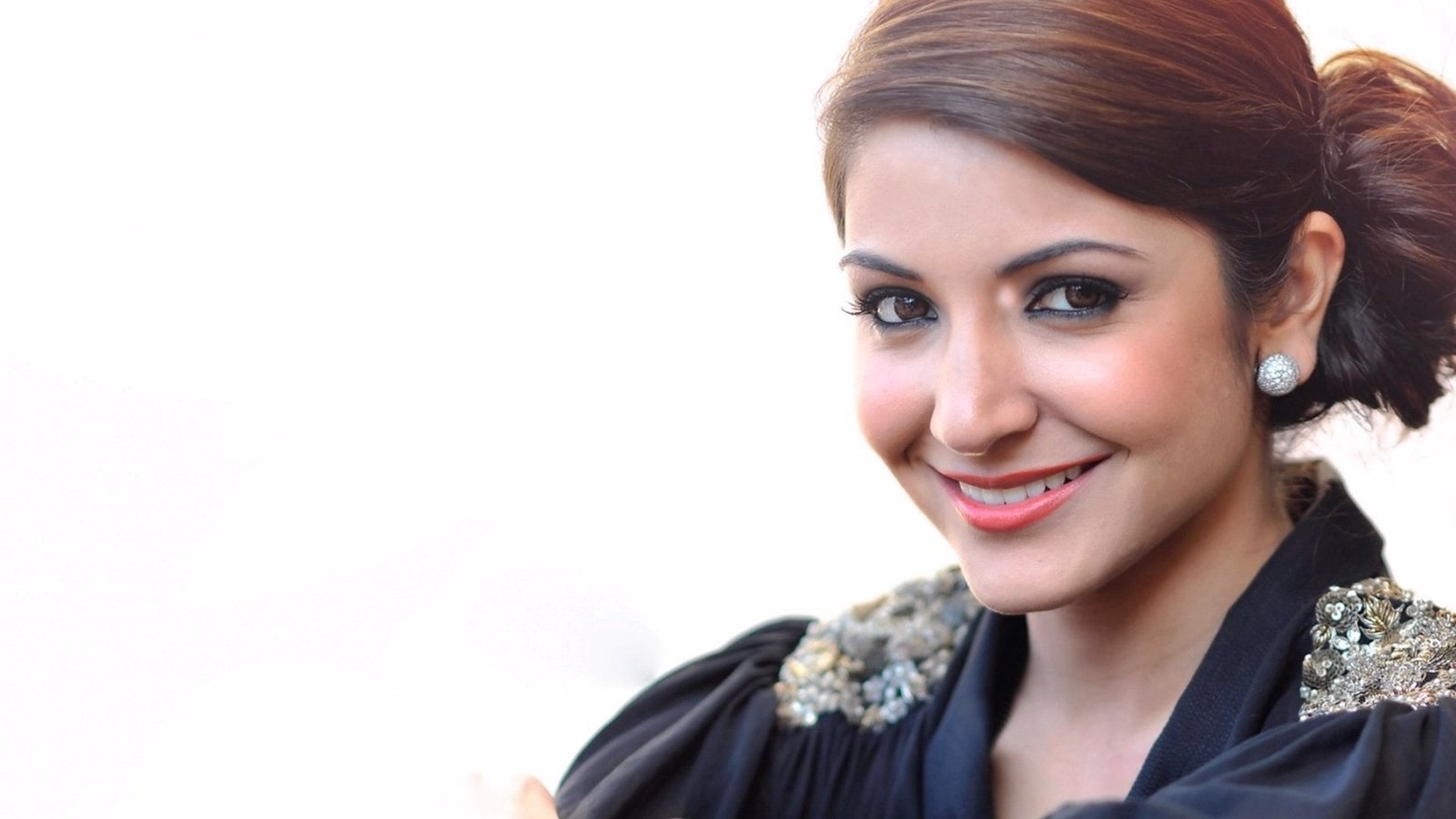 actress anushka babe bollywood model sharma
