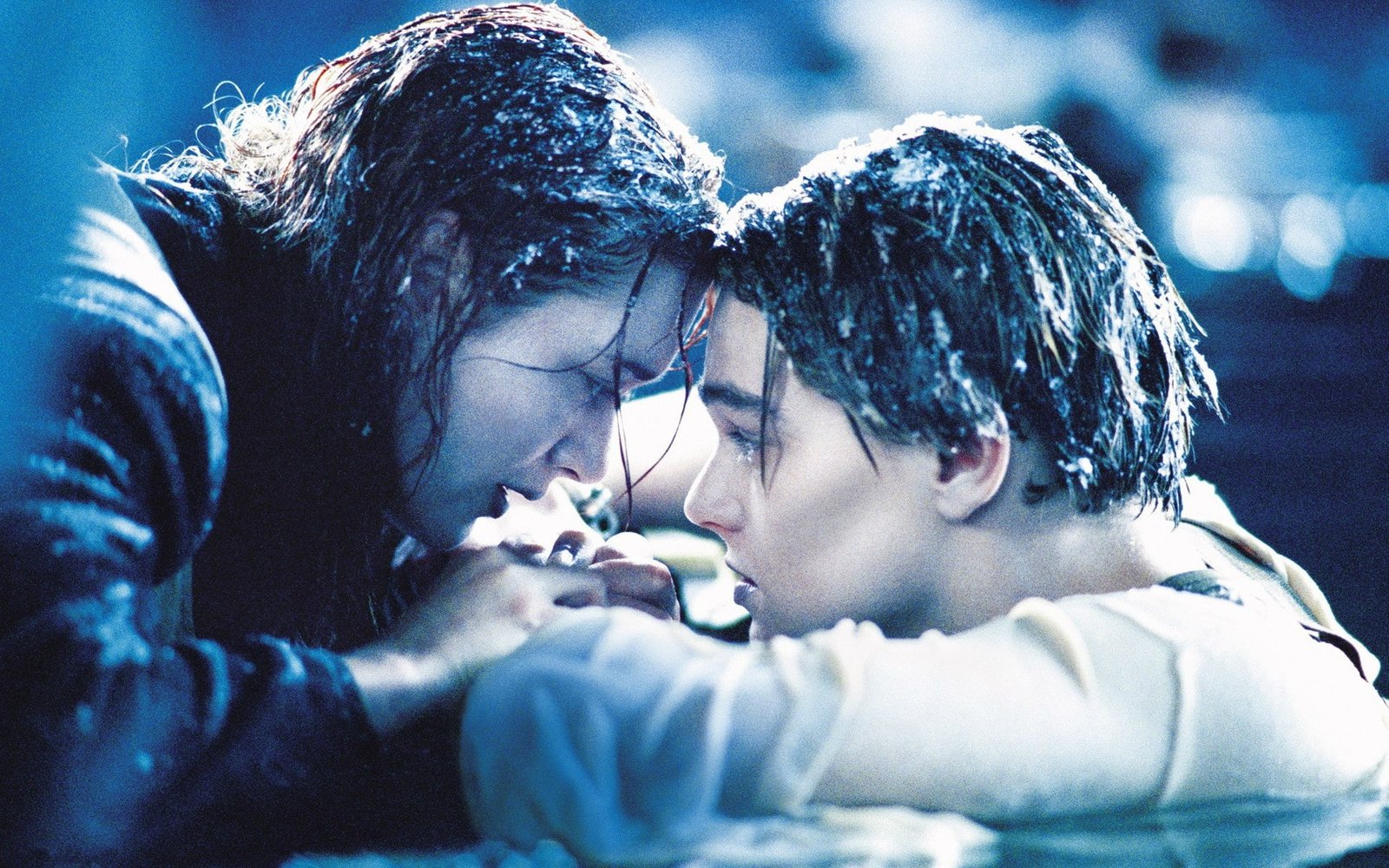 actor actress celebrities Cold death emotion Kate Winslet