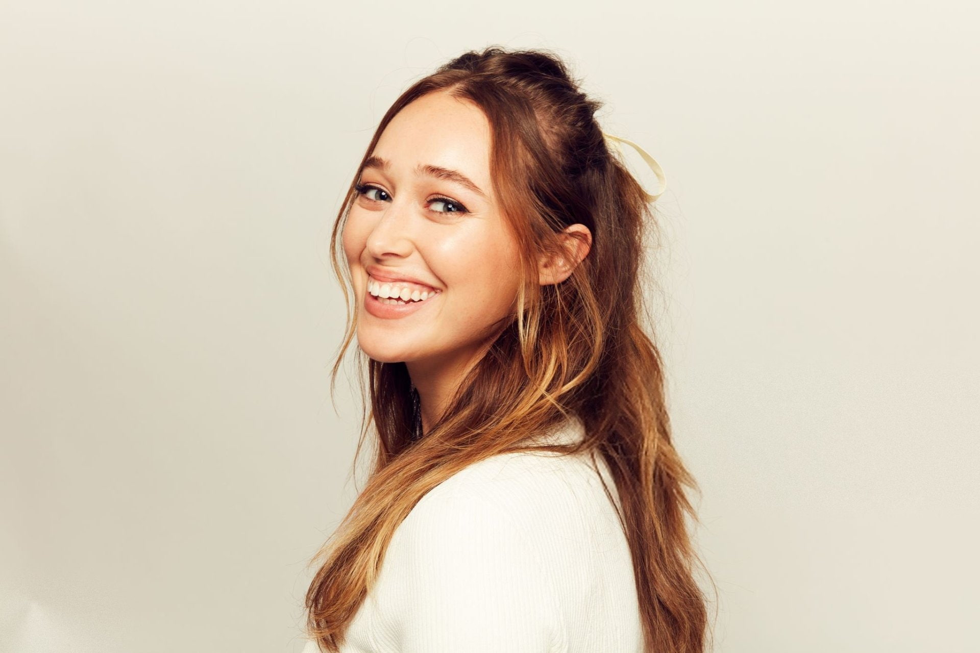 Actresses Alycia Debnam Carey