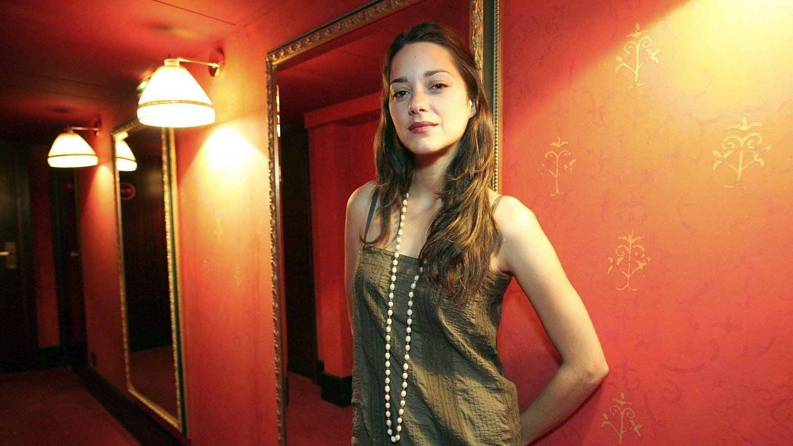 Actresses Marion Cotillard French