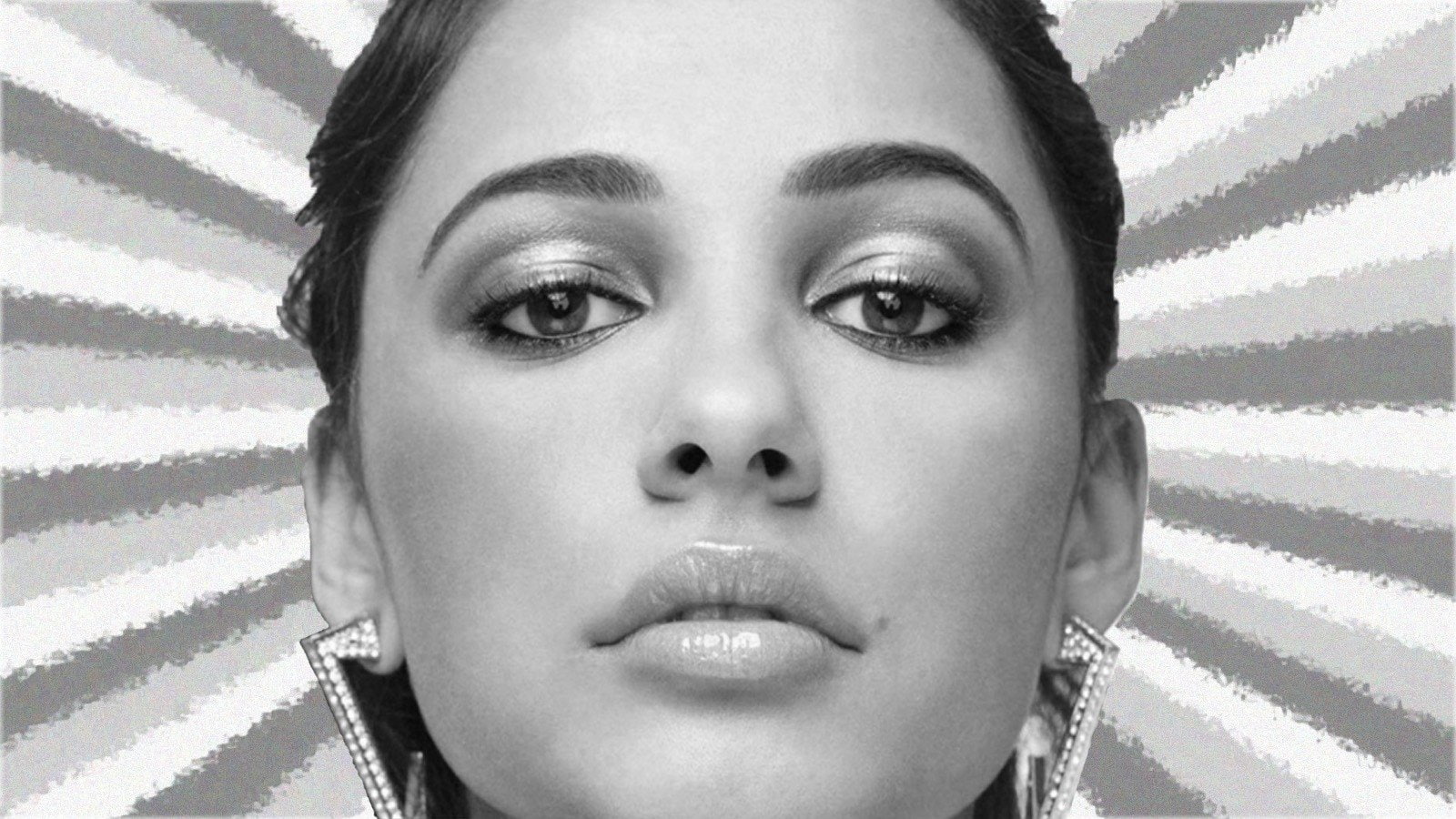 Actresses Naomi Scott