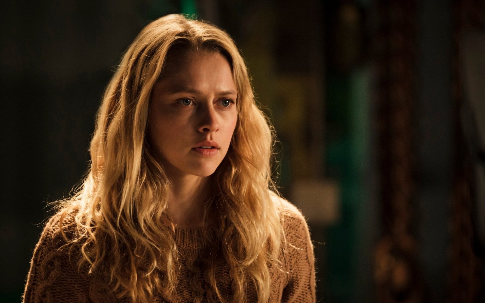 Actresses Teresa Palmer Australian portrait long hair hairstyle