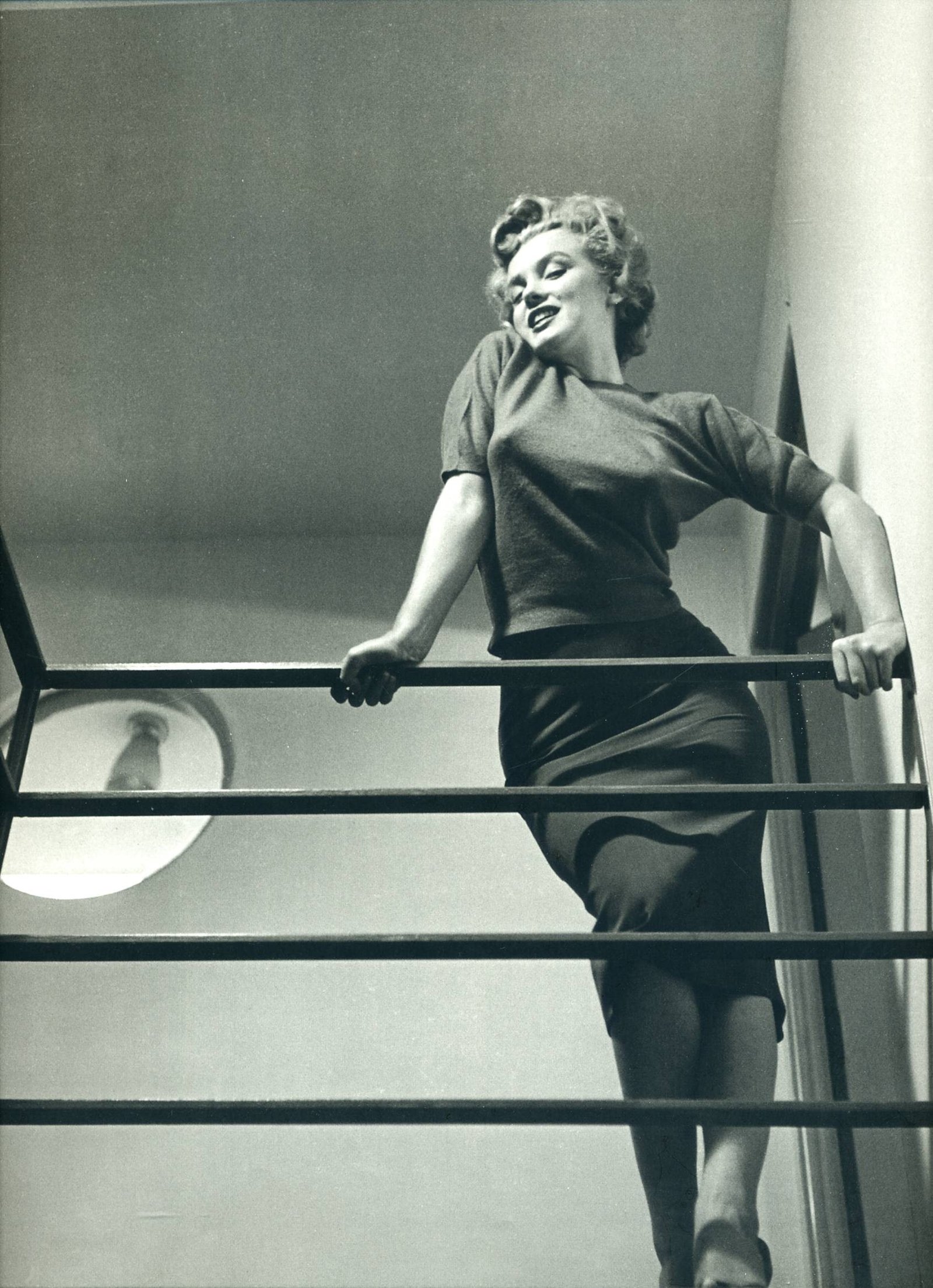 blondes women indoors actress celebrity legend marilyn monroe grayscale smiling wallpap People Actresses HD Art