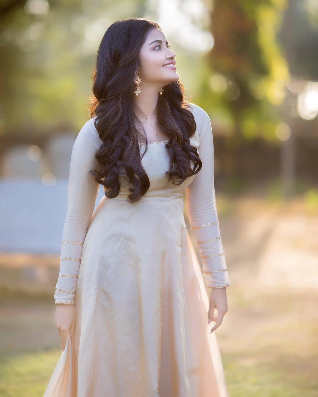 Anupama celebrity model actress Indian actors