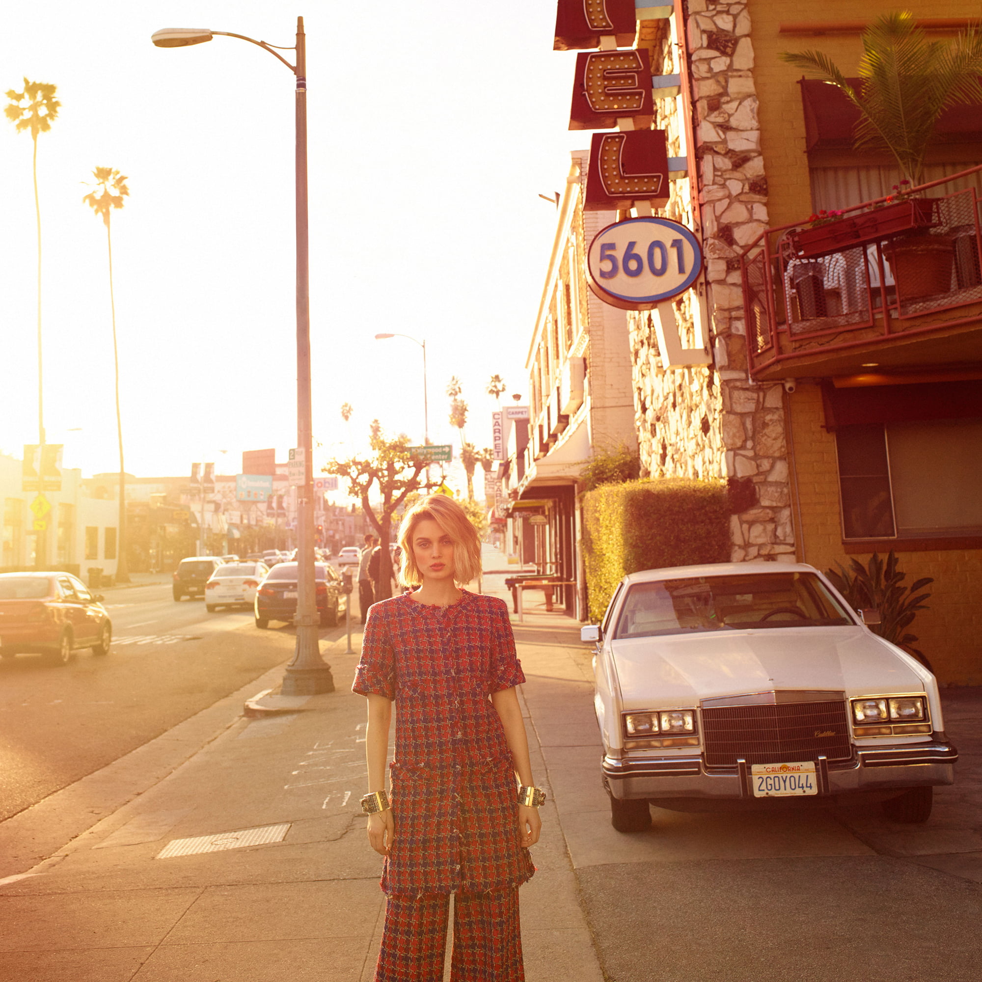 Bella Heathcote actress women car one person city motor vehicle 2k