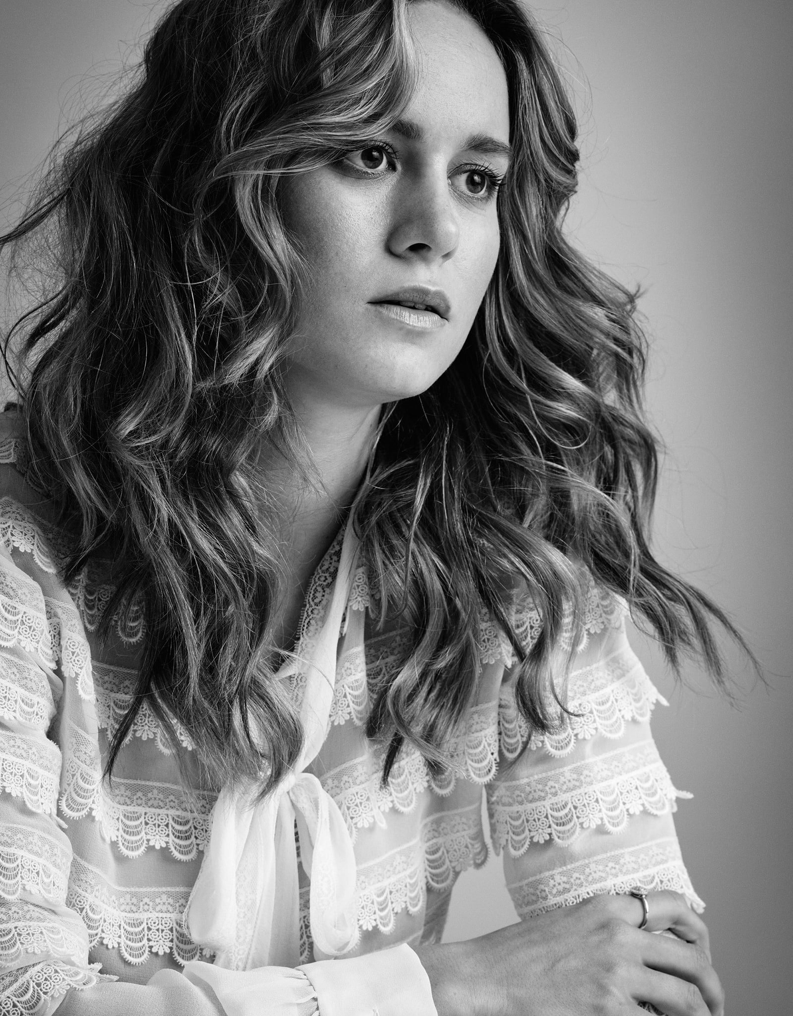 Brie Larson actress women hair long hairstyle one person