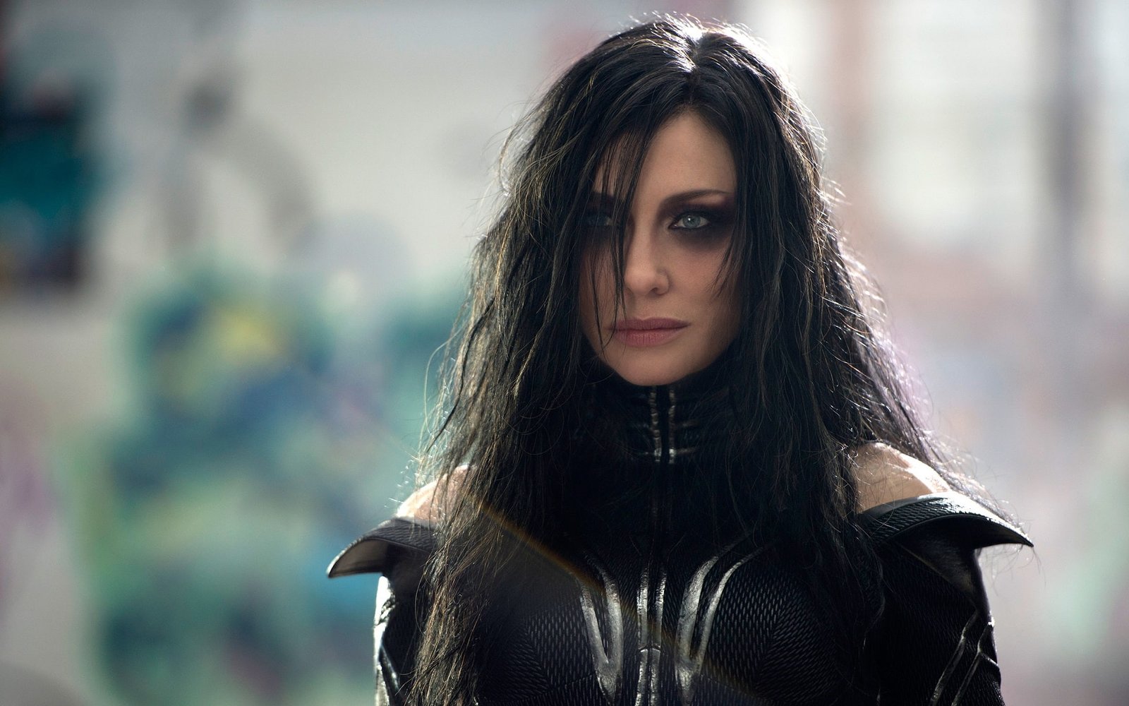 Cate Blanchett Marvel Cinematic Universe smoky eyes Comics
