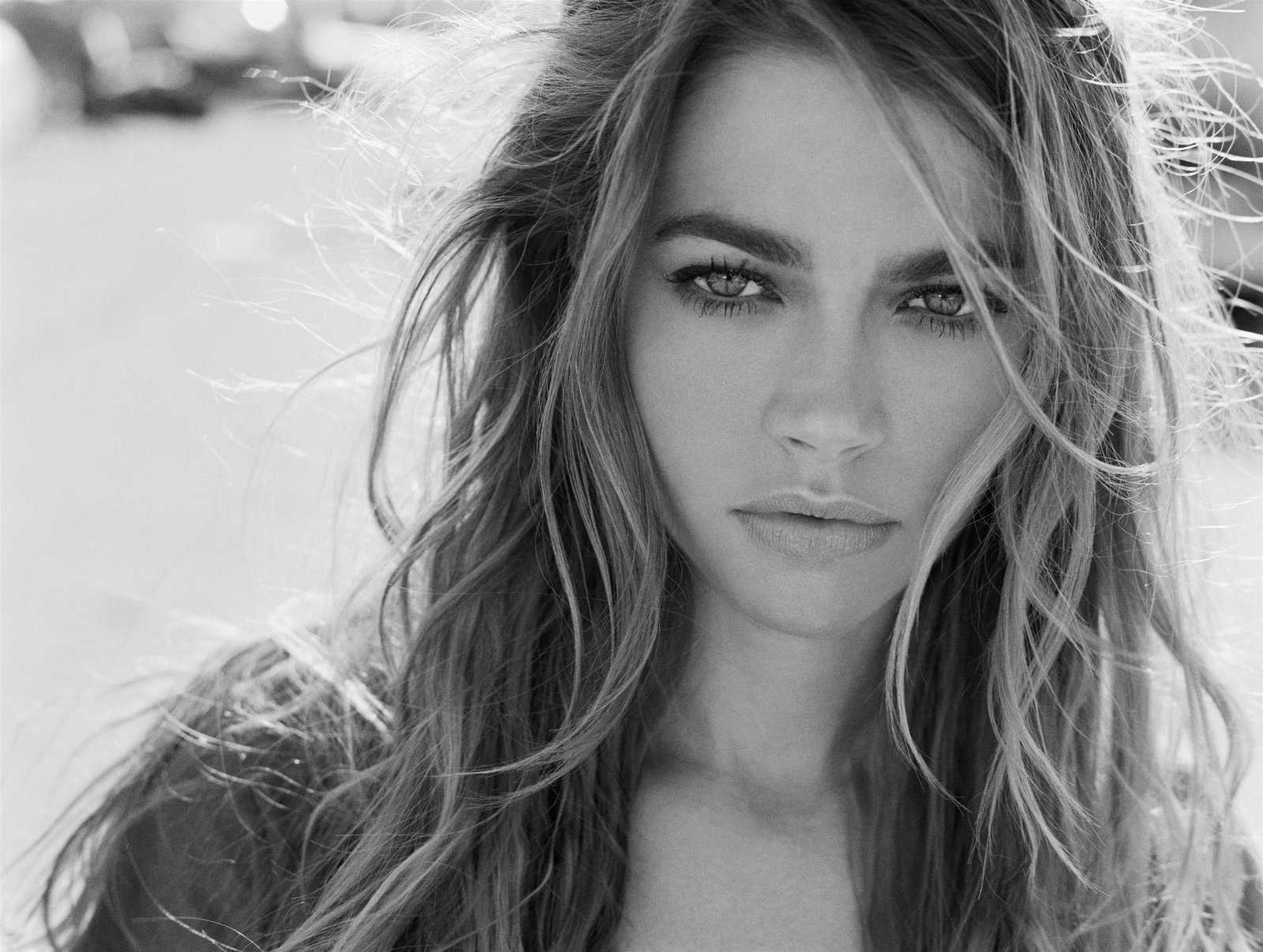 Denise Richards brunette portrait actress women hair long 2k