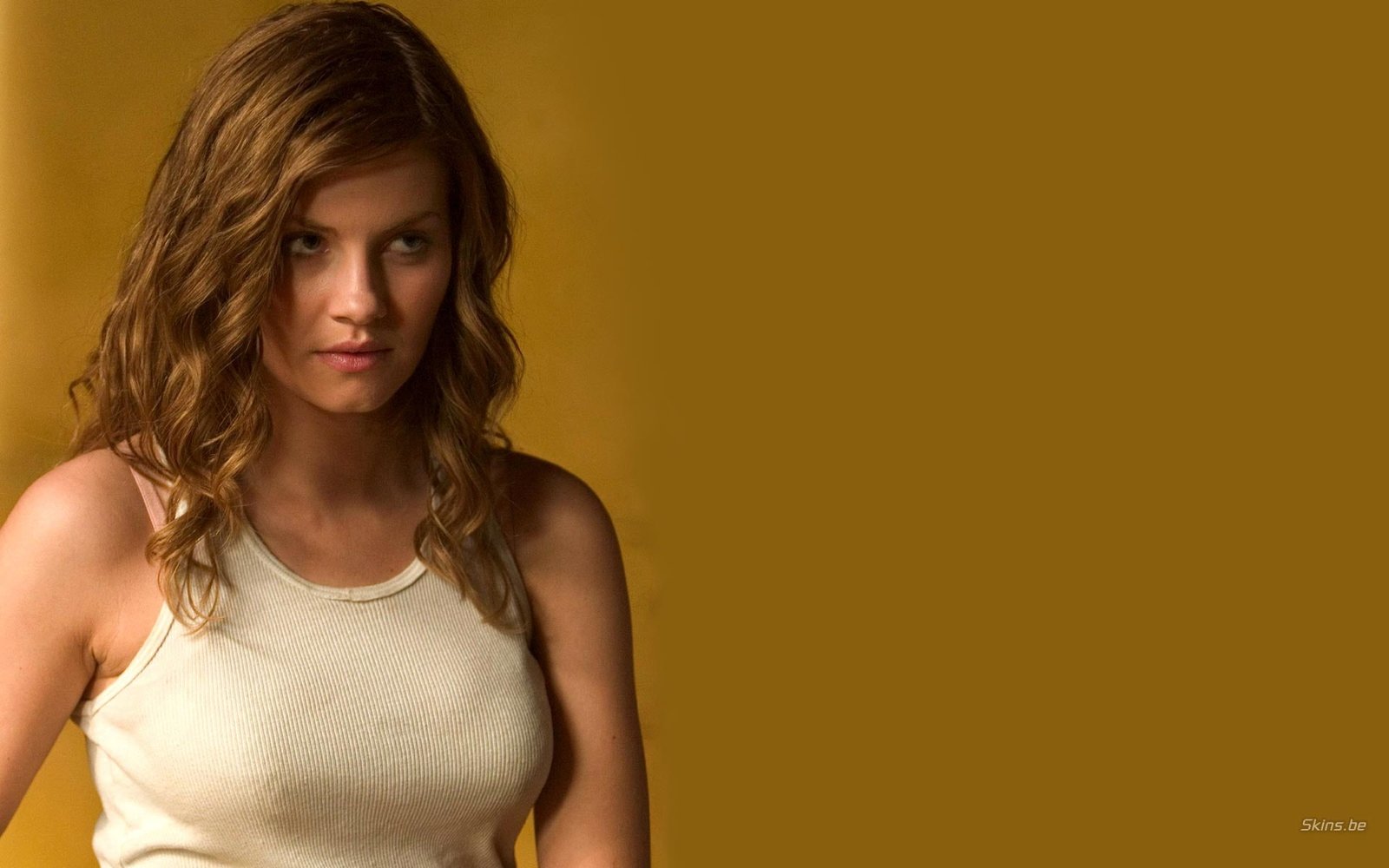 Elisha Cuthbert Untitled Wallpaper People Actresses HD Art