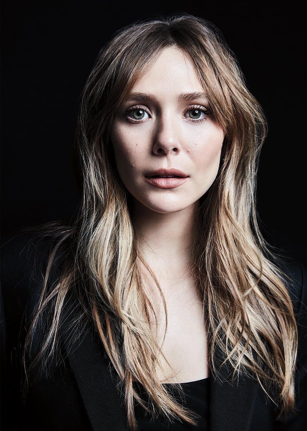 Elizabeth Olsen women actress long hair frontal view portrait
