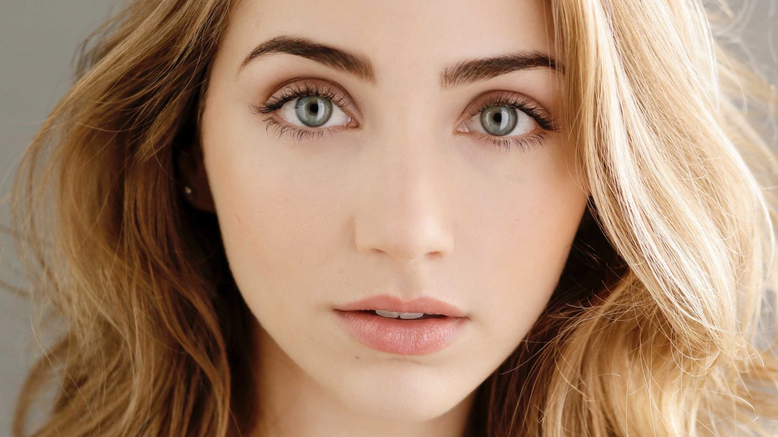 emily rudd model girls actress hd celebrities 2k