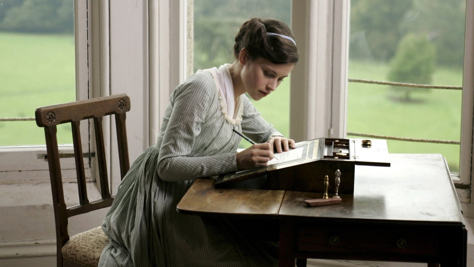 Felicity Jones actress women green eyes Northanger Abbey