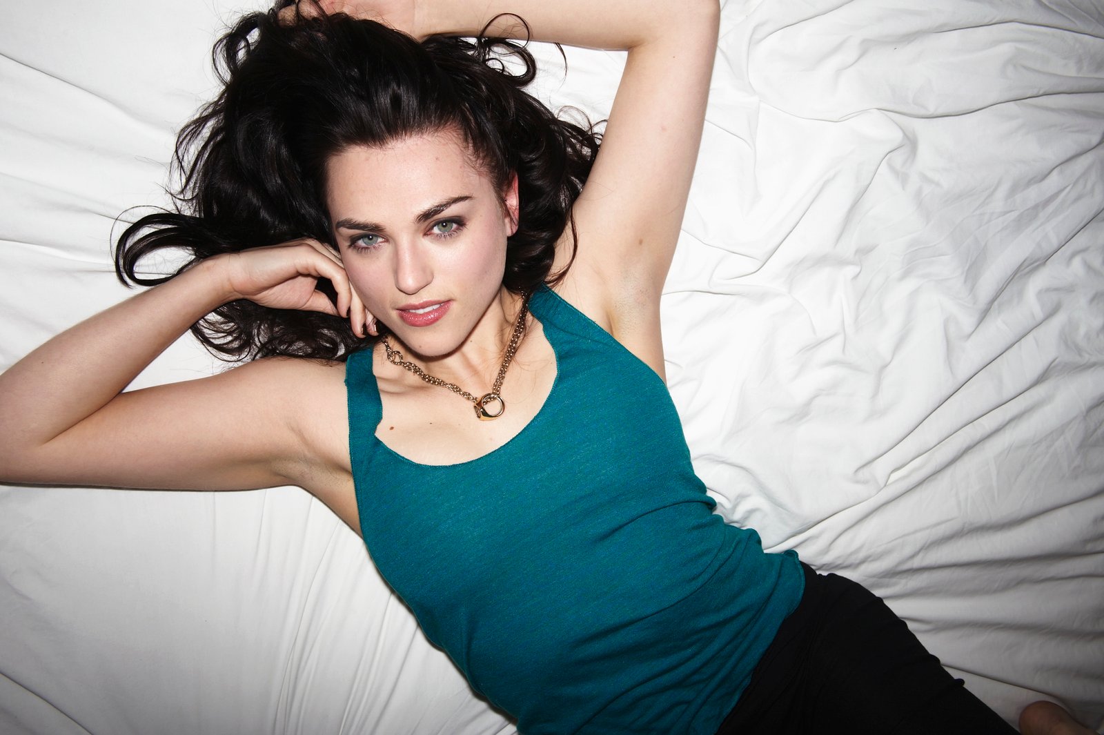 Irish actress Katie McGrath 2k 4k