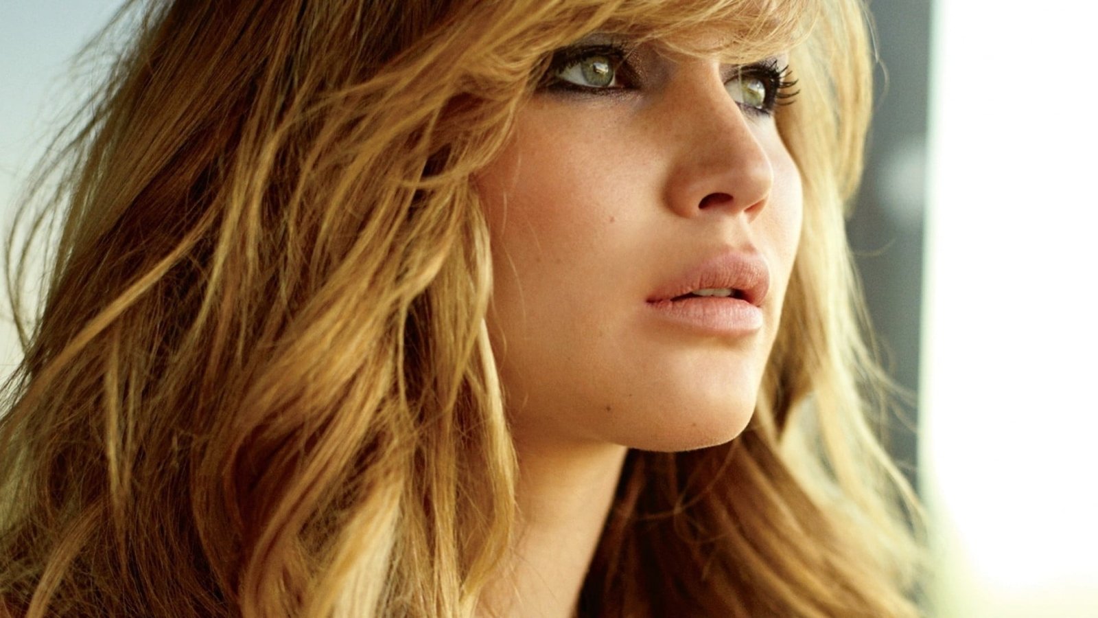 Jenifer Lawrence Jennifer green eyes Hollywood blonde