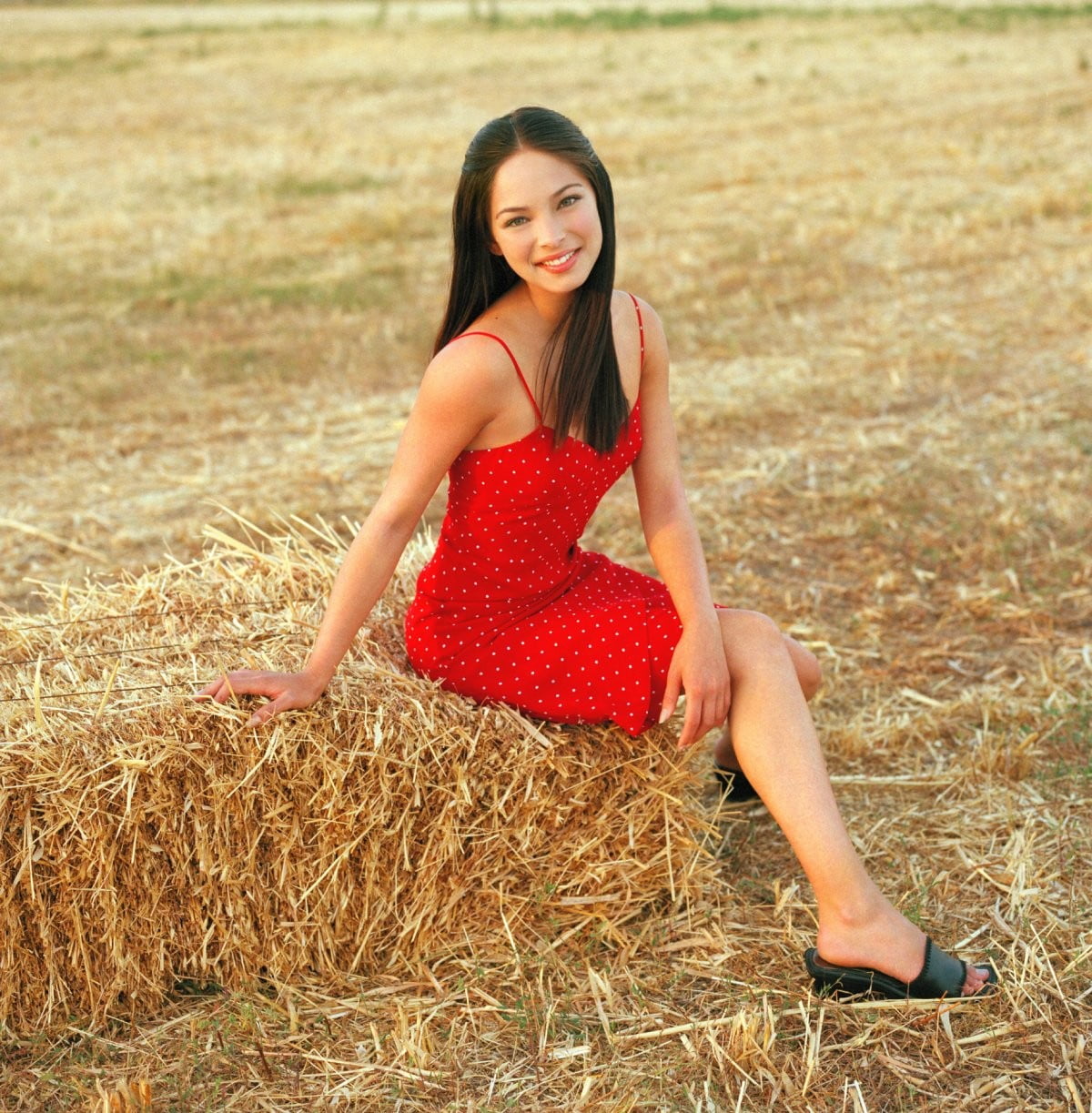 Kristin Kreuk women actress brunette one person long hair