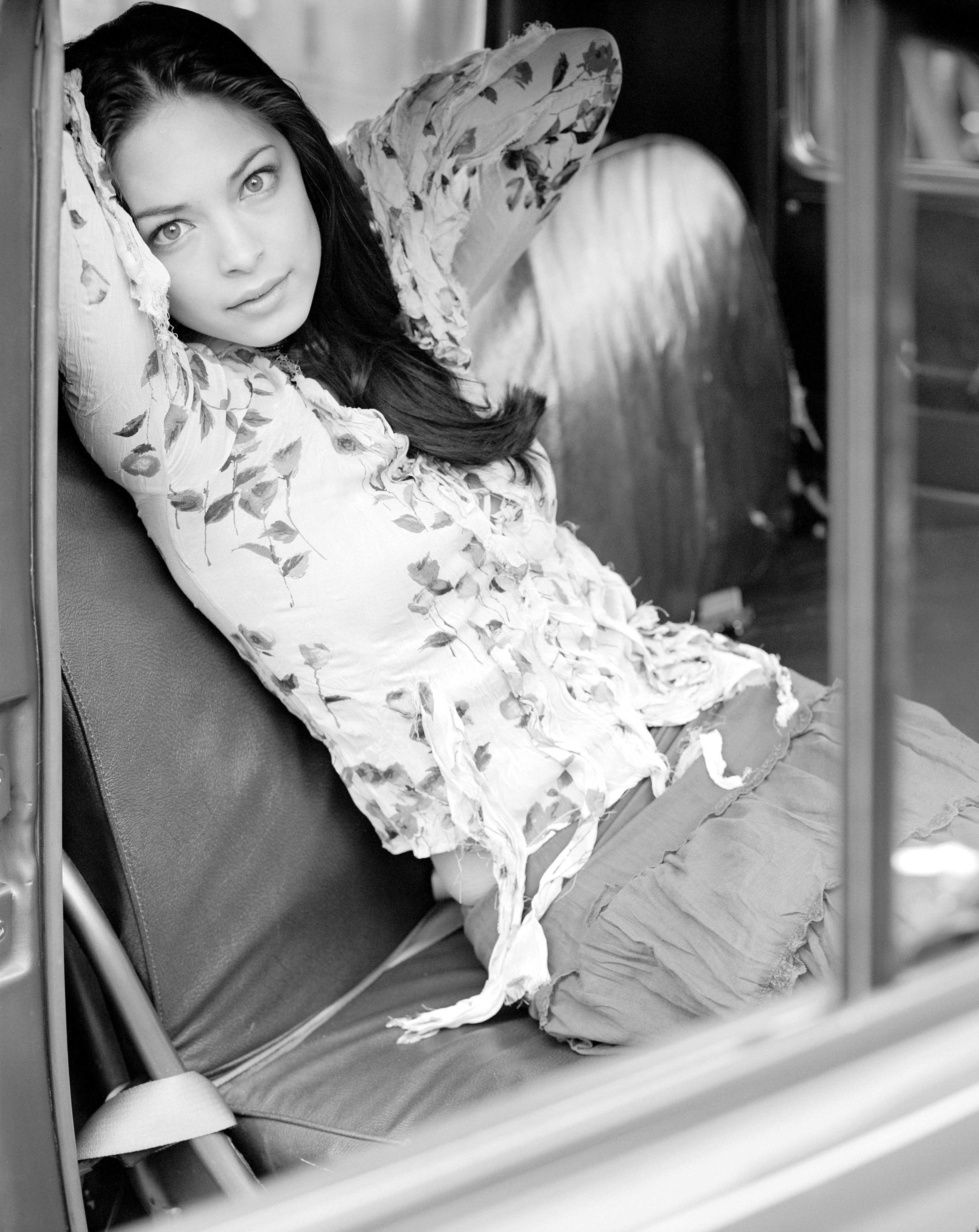 Kristin Kreuk women actress monochrome 2k