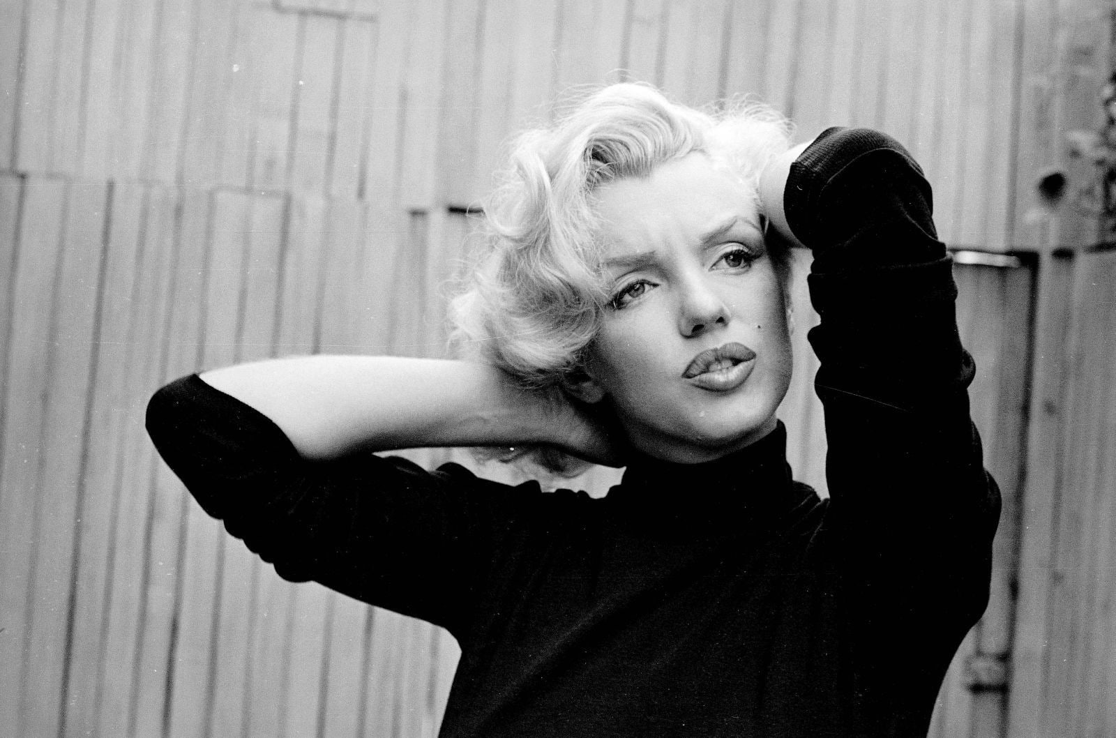 monochrome women actress Marilyn Monroe