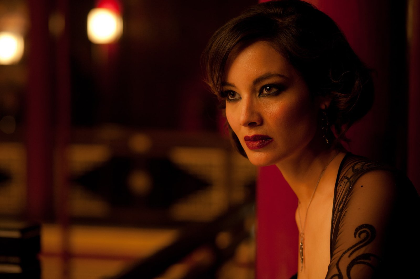 look actress Skyfall B r nice Marlo Coordinates 2k