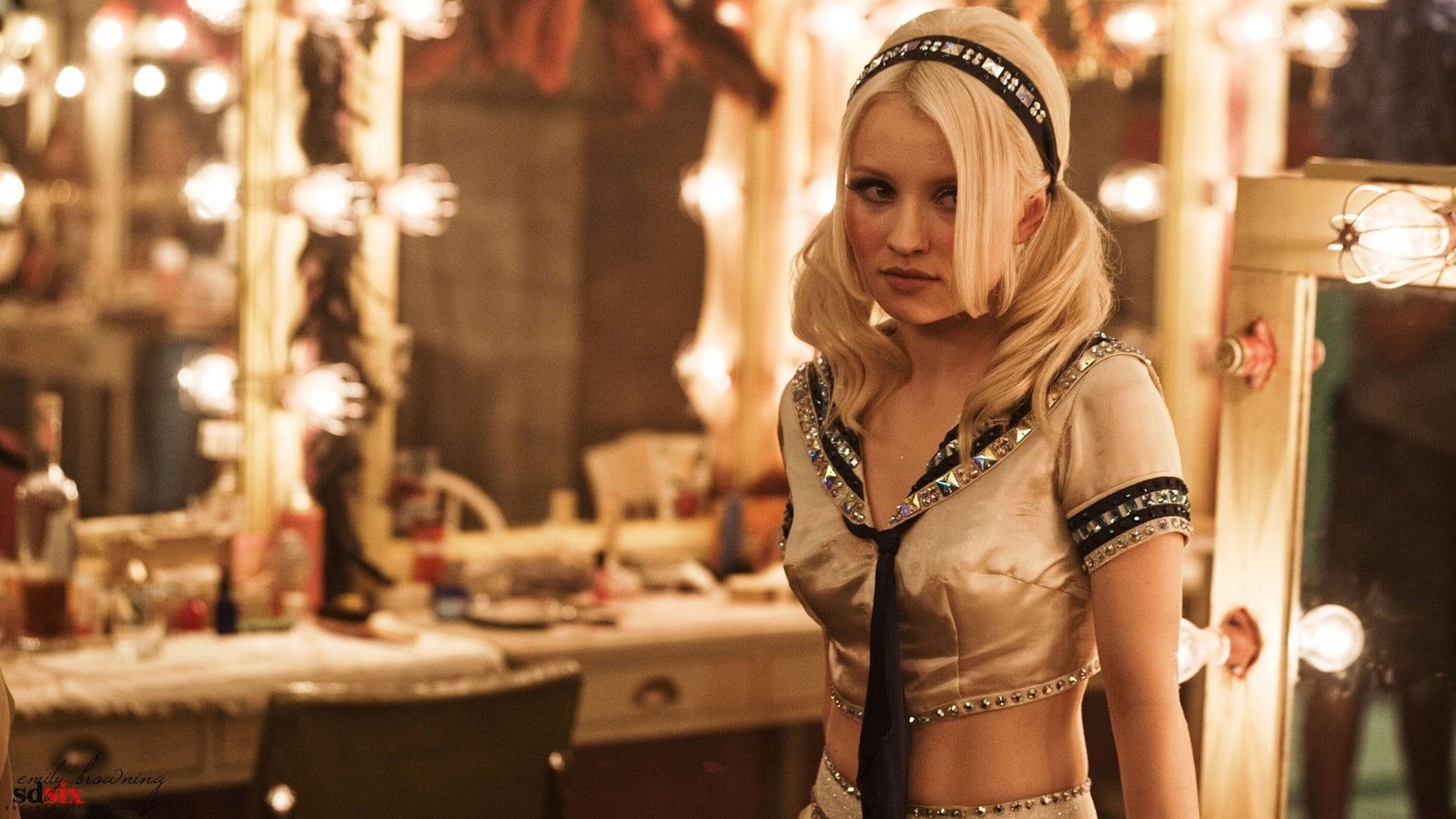 movies Sucker Punch Emily Browning women actress one person