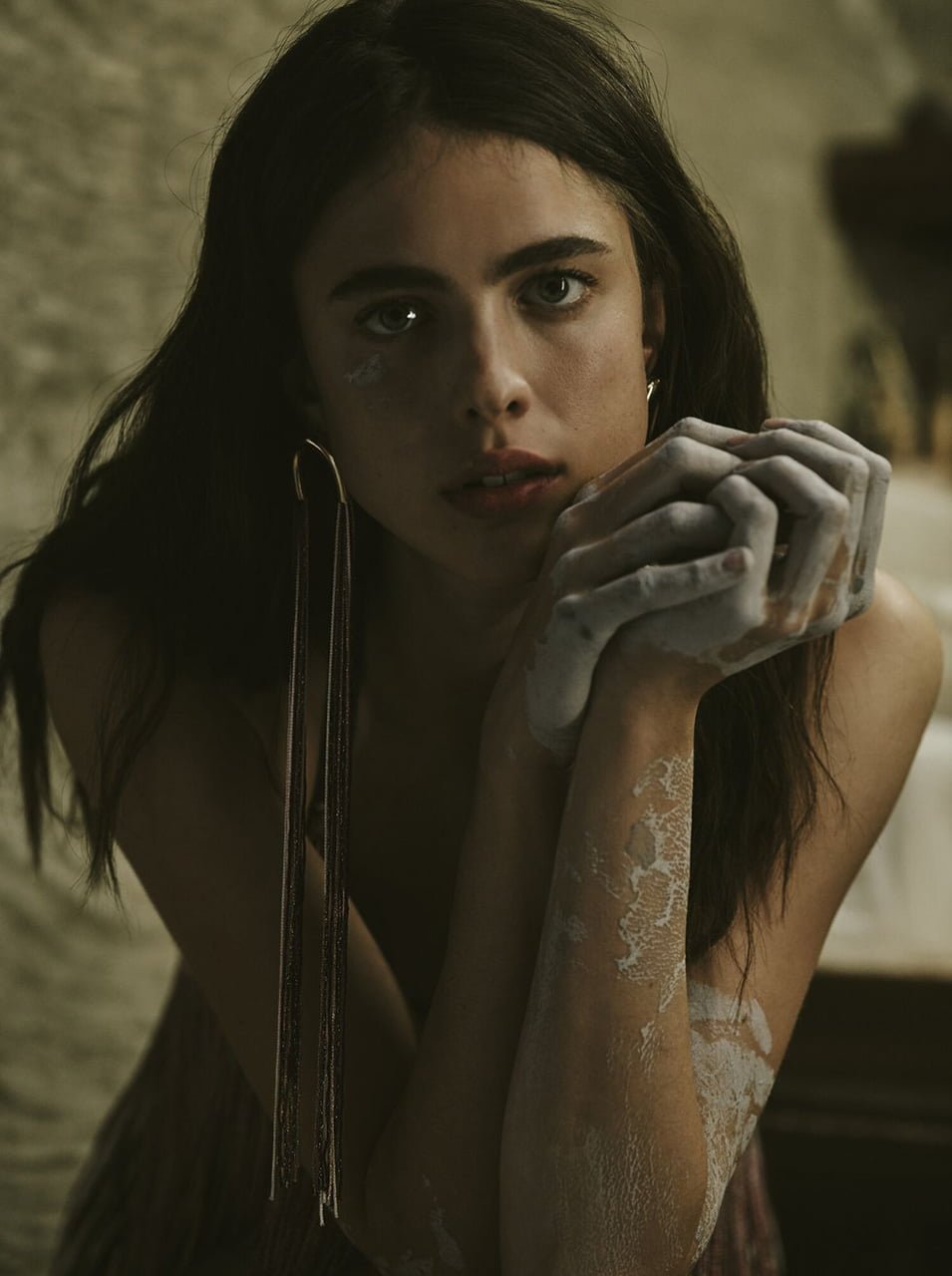 Margaret Qualley women actress long hair brunette blue eyes