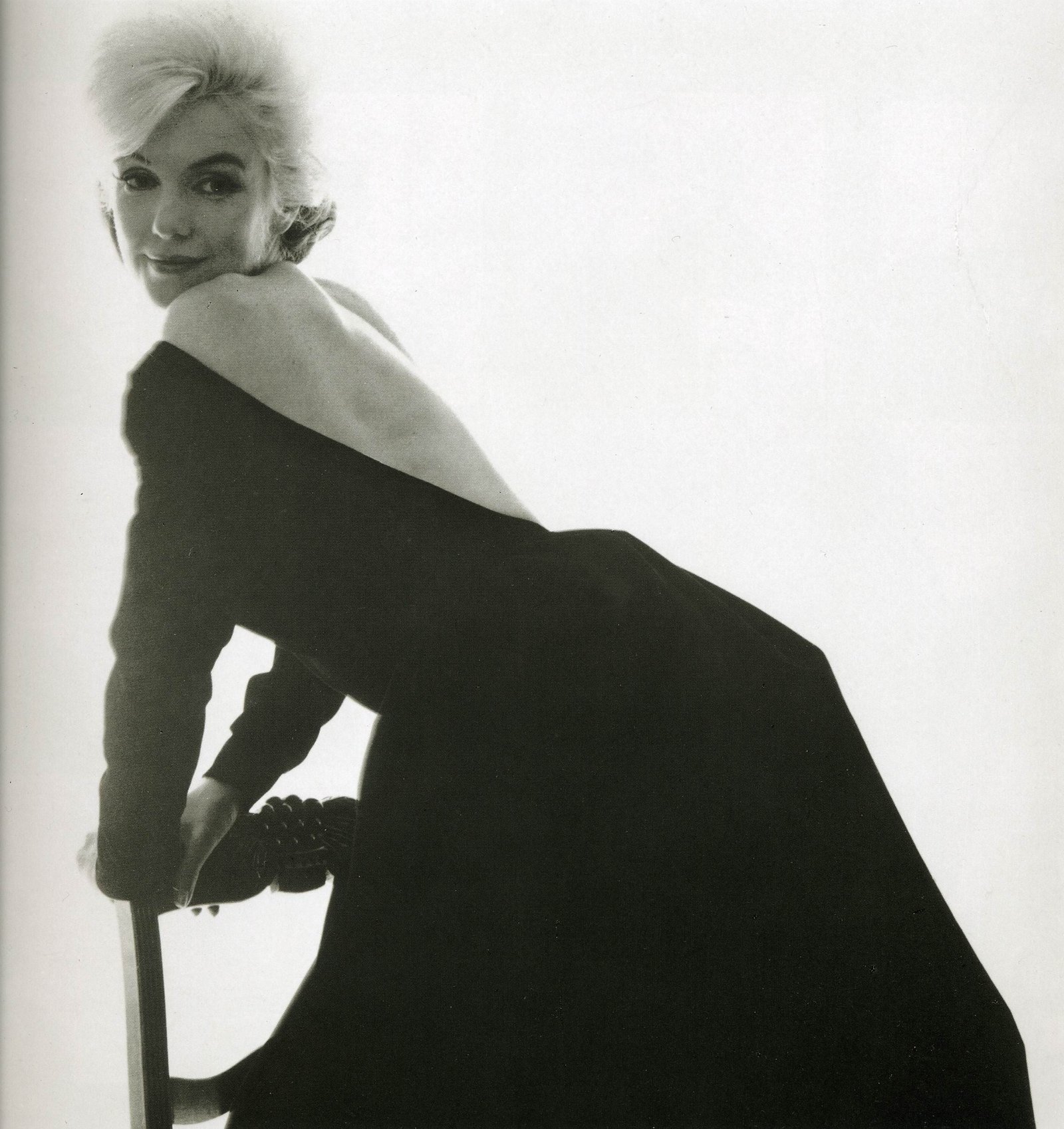 Marilyn Monroe actress women one person portrait adult 2k