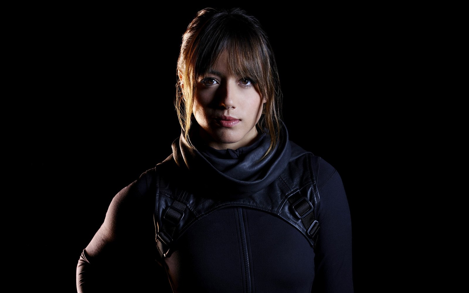 Marvel Comics brunette Chloe Bennet celebrity TV Agents of S H I E L D 2k