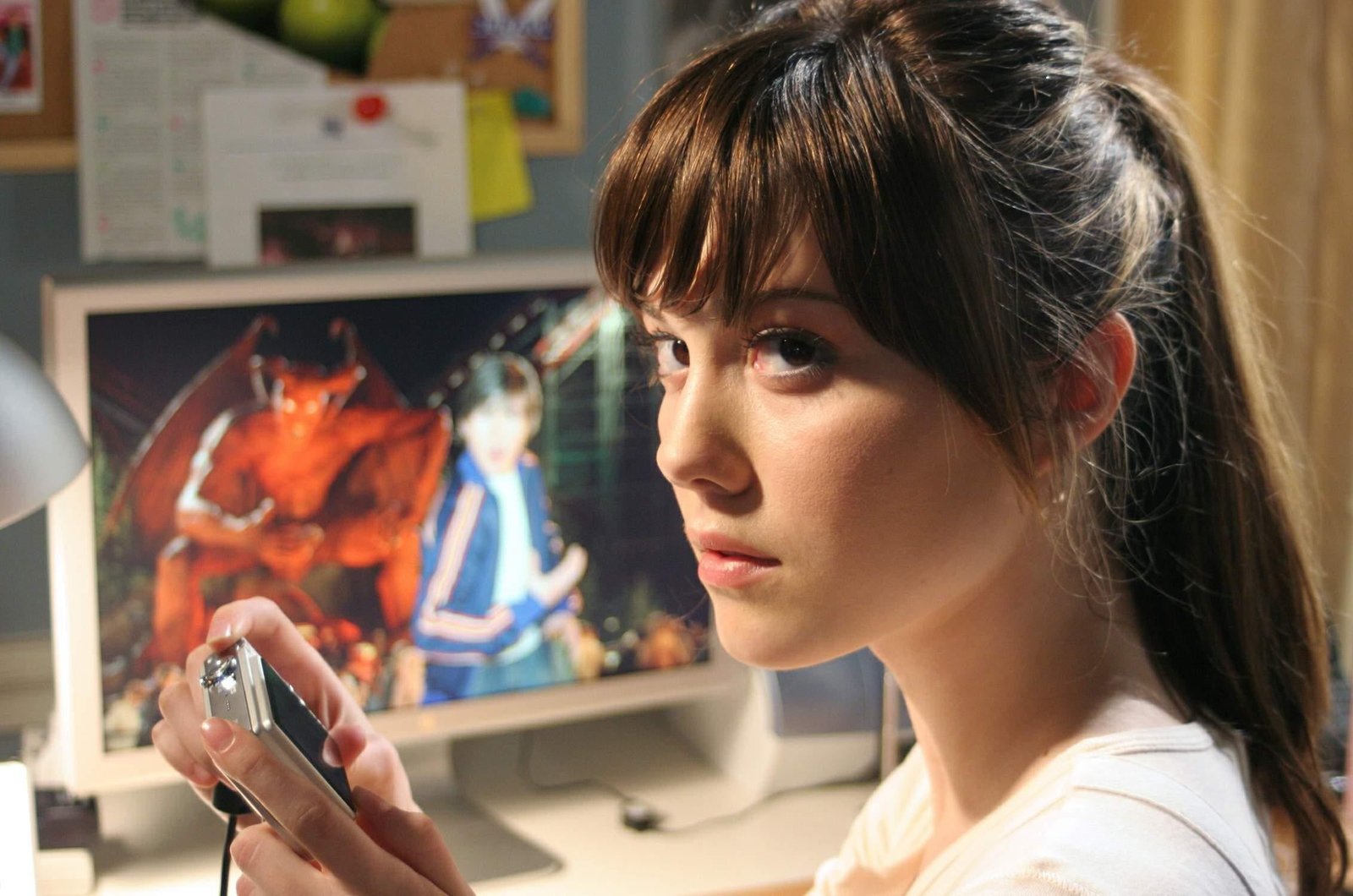 Mary Elizabeth Winstead women brunette brown eyes actress 2k