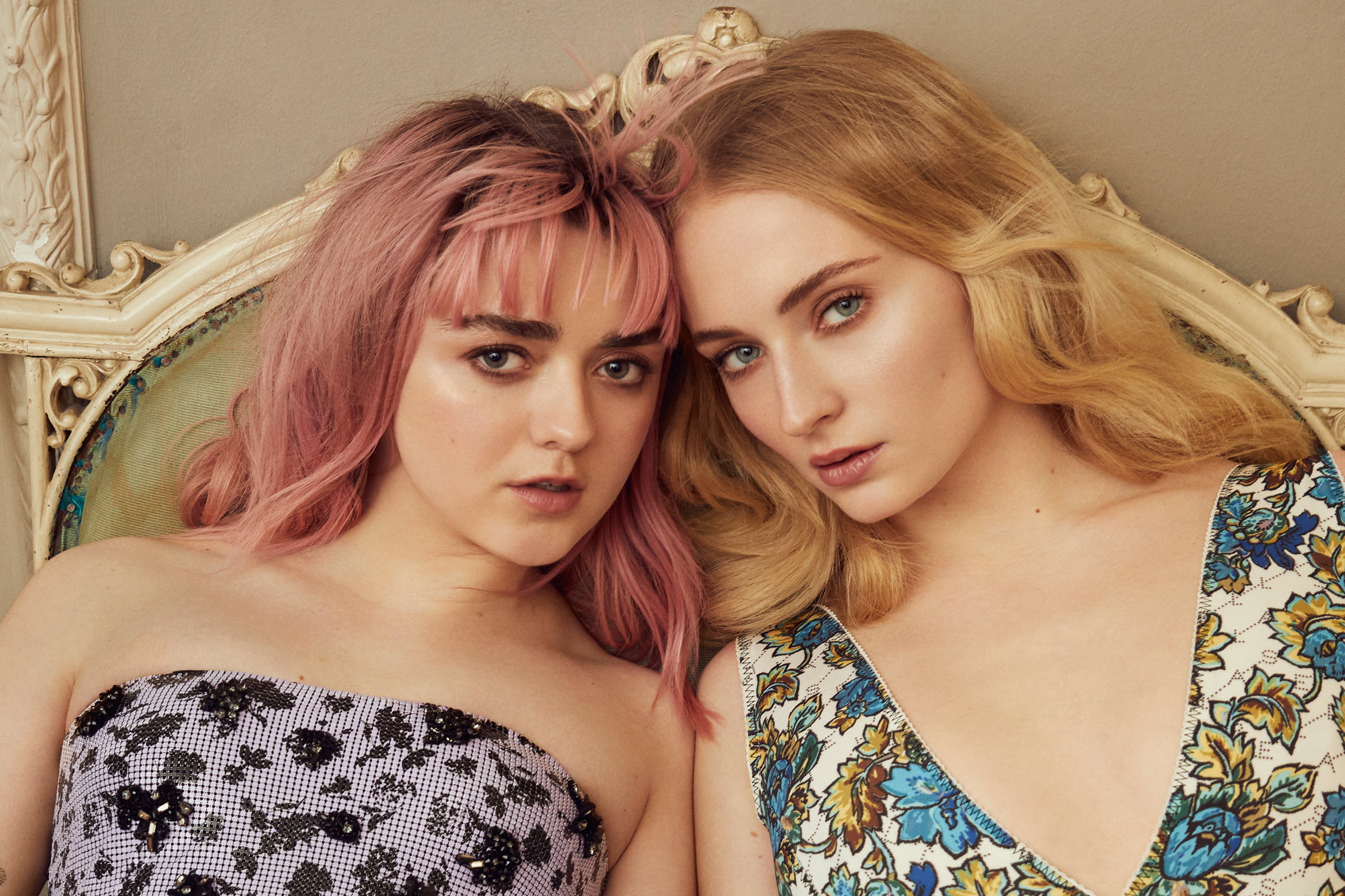 Sophie Turner Maisie Williams women two multiple girls 2k