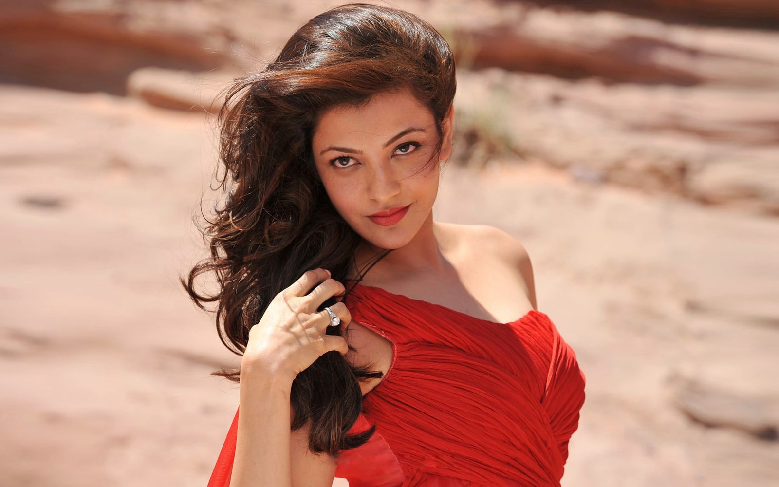Tamil South actress Kajal Aggarwal Telugu