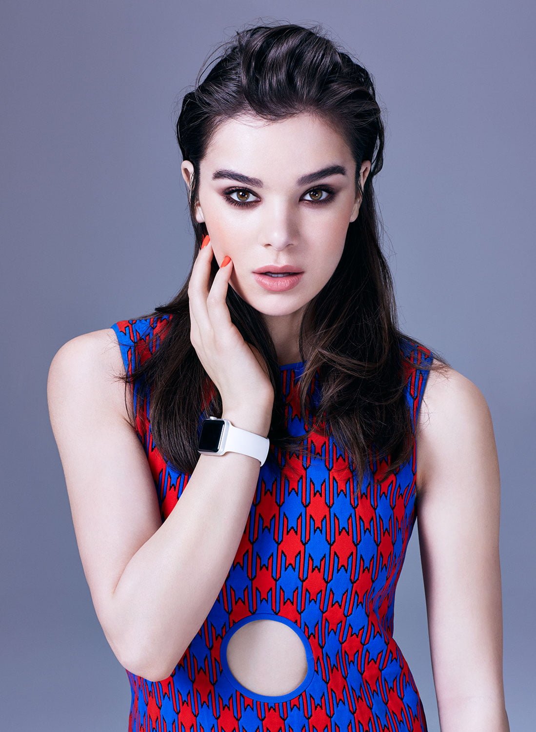 women actress brunette long hair simple background Hailee Steinfeld