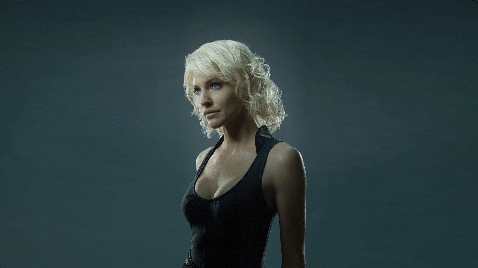 women's black tank top model actress blonde Battlestar Galactica 73