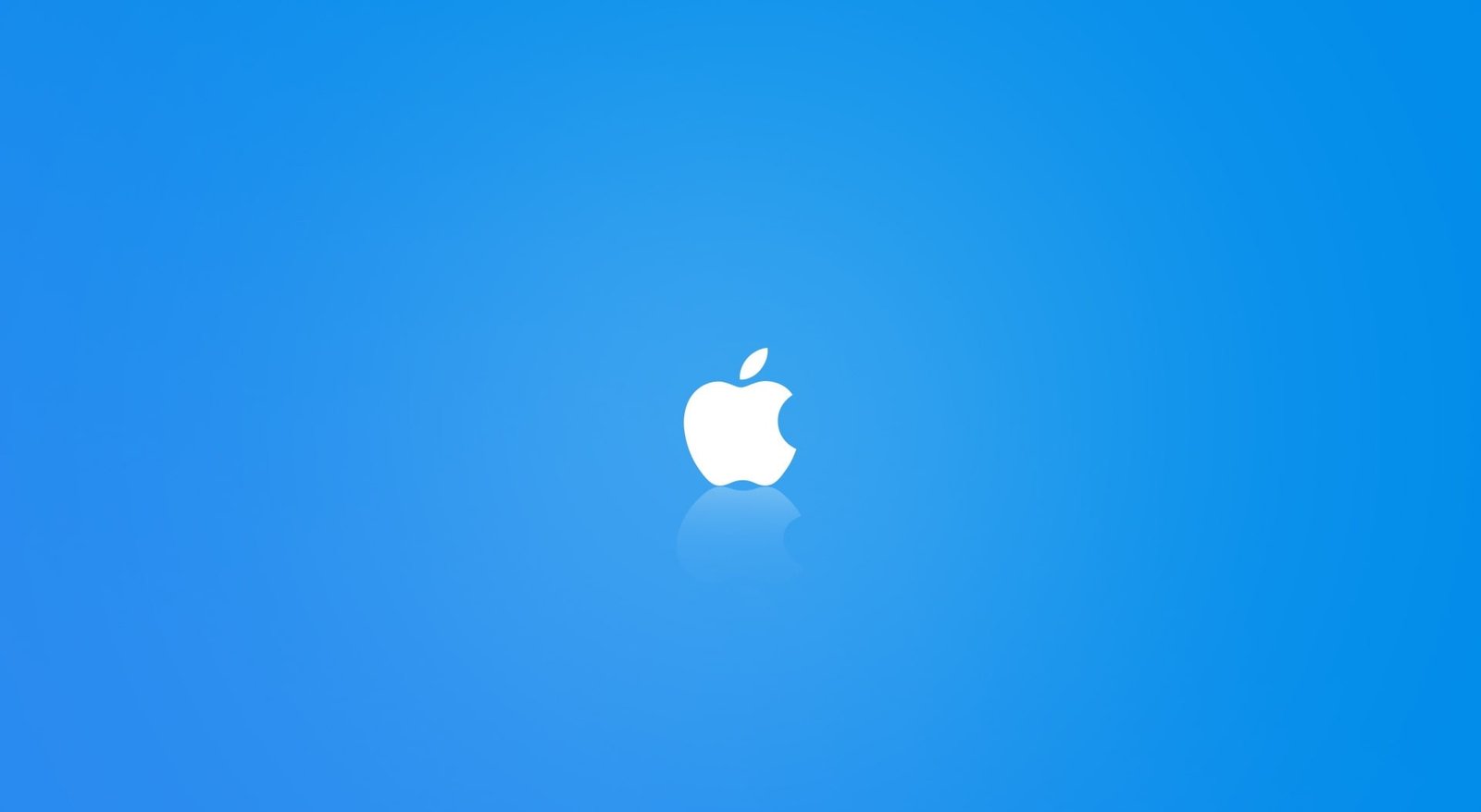 Apple MAC OS Blue apple logo Computers sky copy space clear 2k