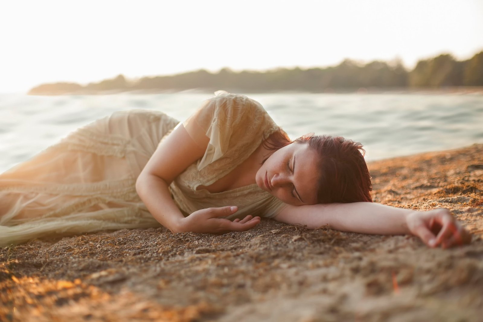 beach women outdoors model one person relaxation lying down 2k